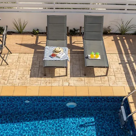 Cemelia プロタラス